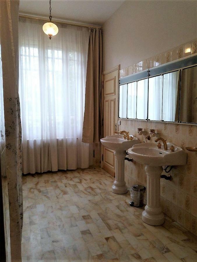 Maison Lalongere Longueville  Buitenkant foto